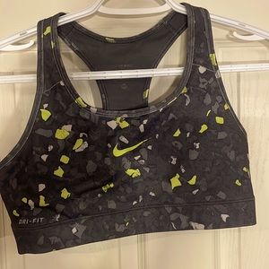 Nike Dri-fit sports bra